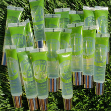 Load image into Gallery viewer, Broadway Vita-Lip Clear Lip Gloss | Mint Oil