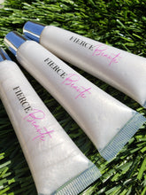 Load image into Gallery viewer, Fierce Beaute&#39; Pearlescent Glitter Glossy Lipgloss | Glamour
