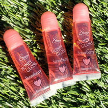 Load image into Gallery viewer, Starry Honey Lip Gloss | Strawberry
