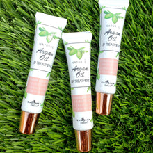 Load image into Gallery viewer, Italia Deluxe Natural Oil Lip Treatment - Argan Oil
