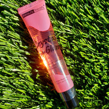Load image into Gallery viewer, Beauty Treat Crystal Lipgloss | Light Pink
