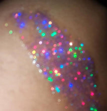 Load image into Gallery viewer, XO Lipgloss Royalty  - Heartbreaker
