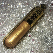 Load image into Gallery viewer, XO Lipgloss Royalty  - Crown
